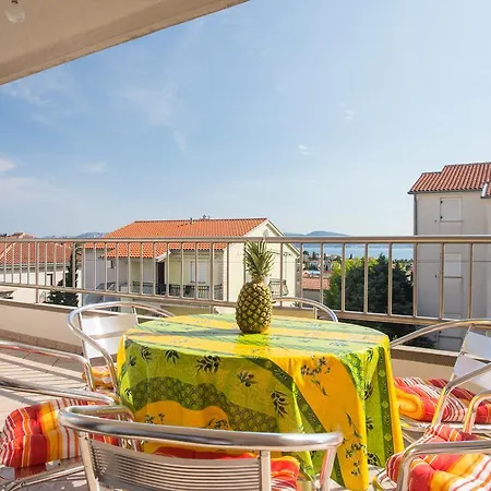 Adriatic Apartment *