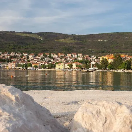 Adriatic Apartment *