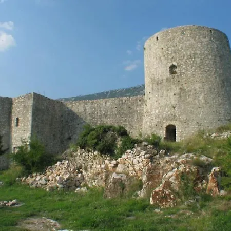 Adriatic Apartman *