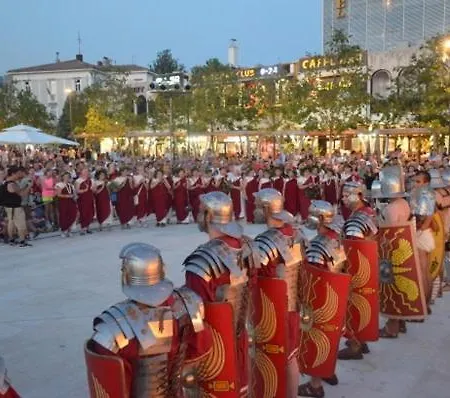 Adriatic Daire Selce